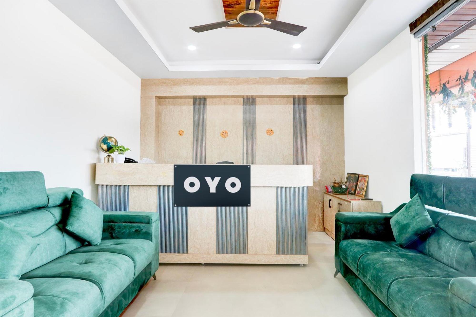 Hotel O Pr Grand Khammam ภายนอก รูปภาพ